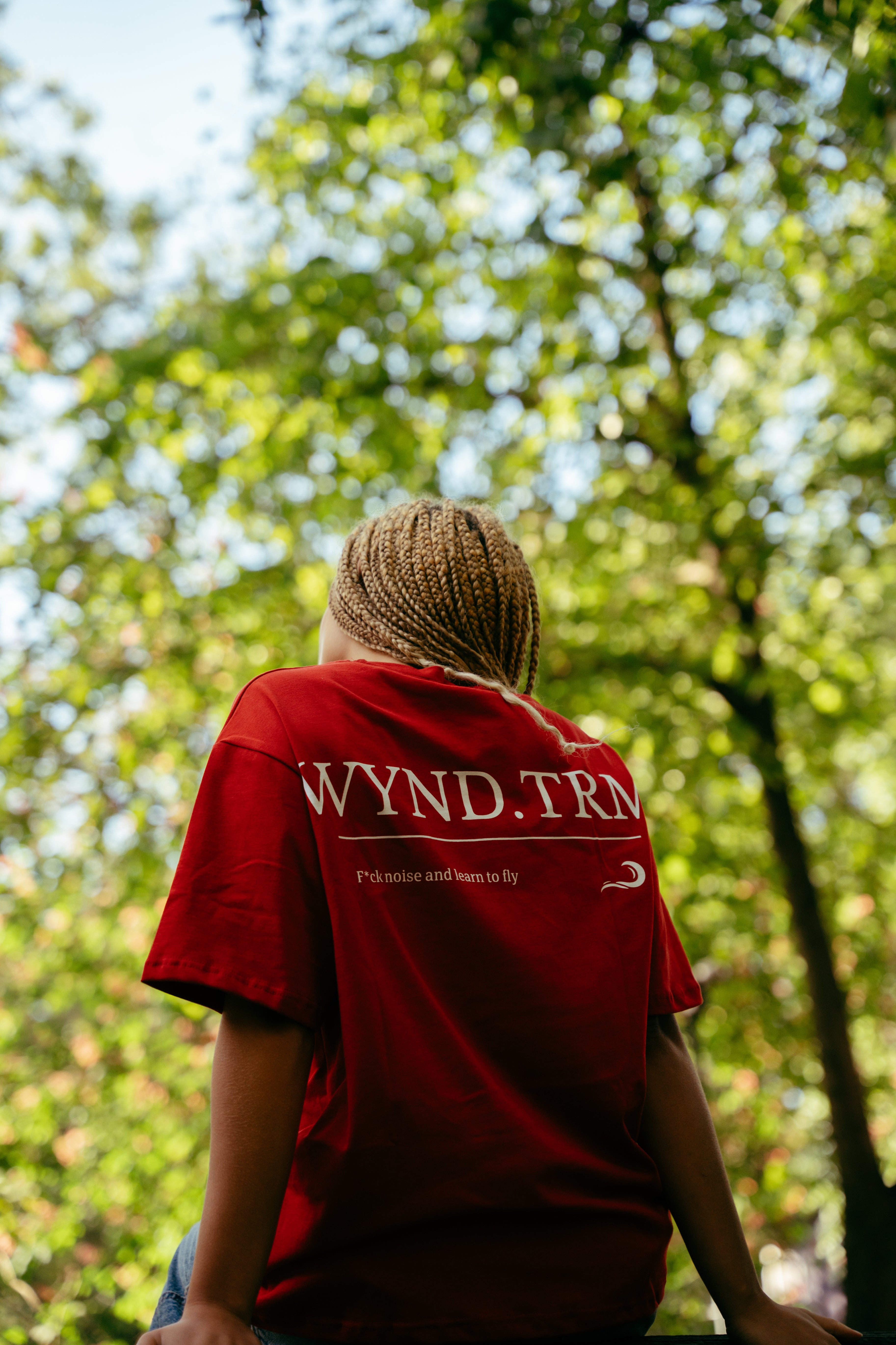 T-SHIRT - F*CK NOISE VERMELHA